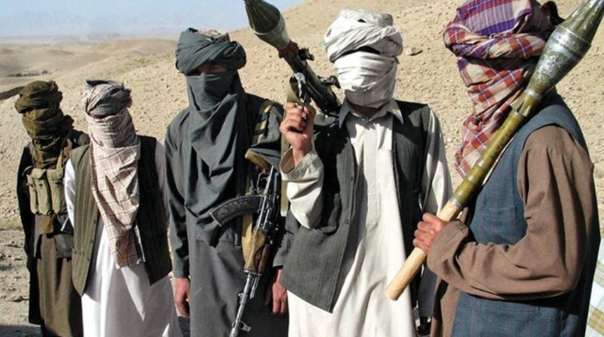 Askeri birliğe saldırı: 50 &ouml;l&uuml;