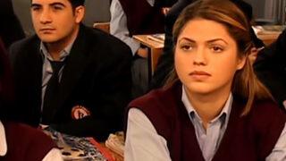 Hayat Bilgisi'nin Barbi Gamze'si saçlarını üçe vurdurmuştu! İpek Erdem'in beğenilen yeni imajı