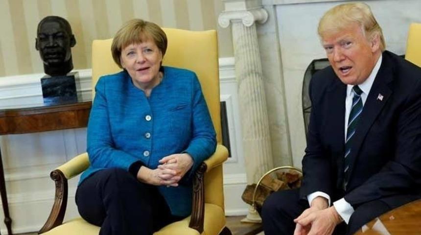 Merkel, Trump'ın Playboy r&ouml;portajını incelemiş