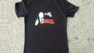 İsviçre'de teröristlerin açtığı 'Erdoğan'ı öldür' afişi tişörtlere basıldı