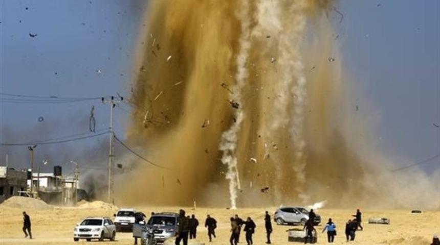 İsrail Gazze'ye saldırdı, Hamas'tan tehdit gibi yanıt geldi