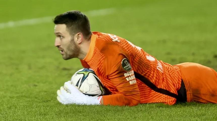 Son dakika transfer haberi! Galatasaray'a şoke eden Okan Kocuk cevabı