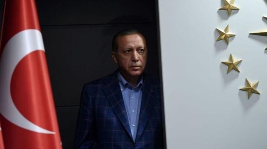 Times'tan olay yazı: &Uuml;sk&uuml;dar'daki referandum sonucu 'sembolik darbe'