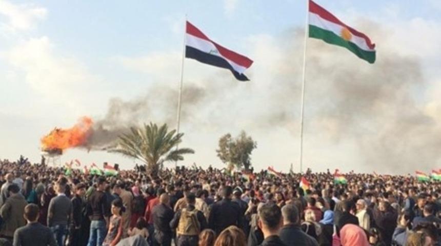 Referandum ve bayrak krizinin ardından Kerk&uuml;k'te Barzani gerilimi