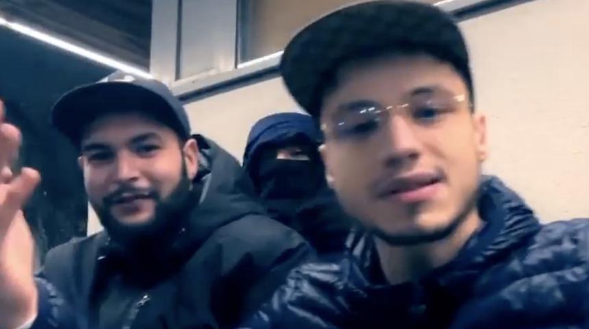 Bel&ccedil;ikalı rap&ccedil;iler klipleri i&ccedil;in ger&ccedil;ek silahla market soydu