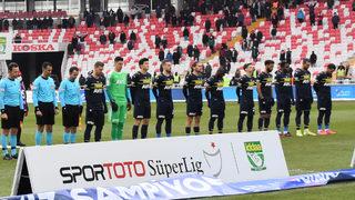 Fenerbahçe'de Serdar Aziz'e çifte şanssızlık! Sakatlandı ve cezalı duruma düştü