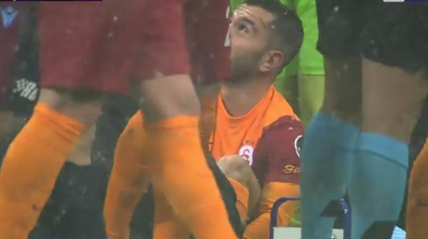 Son dakika: Galatasaray-Trabzonspor maçına kar engeli! Yağış iyiden iyiye arttı