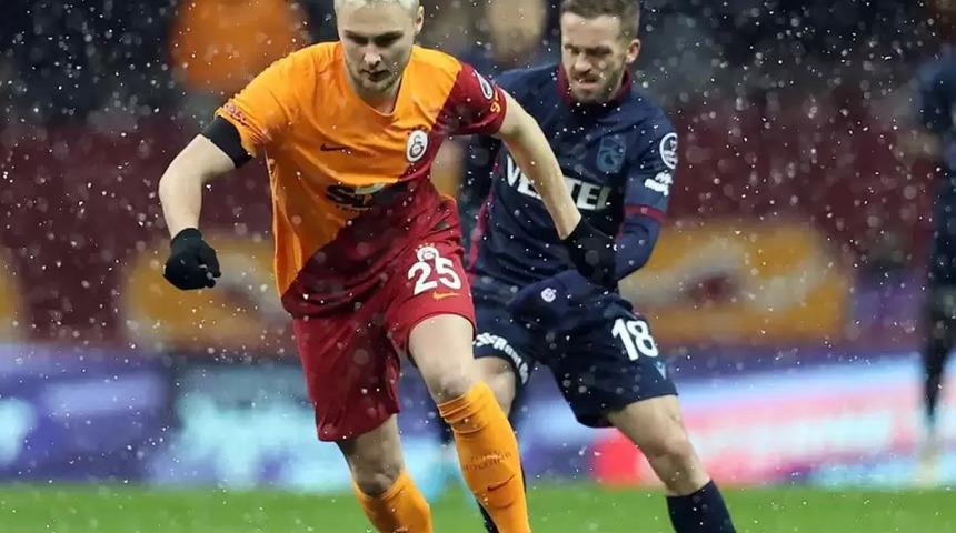 Galatasaraylı Victor Nelsson'dan eleştiri!