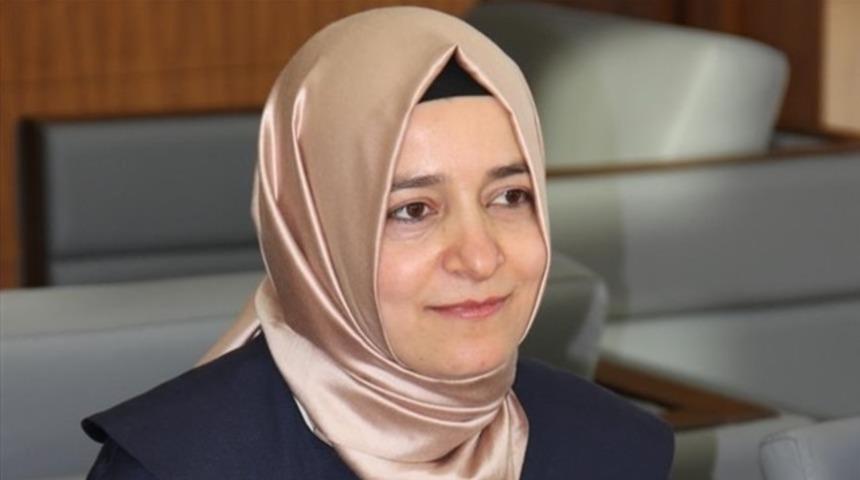 Bakan Kaya: Cumhurbaşkanımız 'D&ouml;nebilirsin' demeseydi, orada &ouml;lecektim