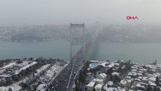 İstanbul Boğazı'nda gemi geçişleri çift yönlü askıya alındı