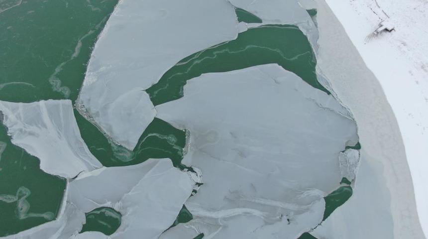 Burası Antarktika değil Elazığ! Dondurucu soğuklar nedeniyle göl buz tuttu