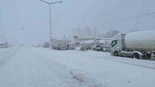 Bolu tüneli açıldı mı? İşte açık ve kapalı olan yollar...