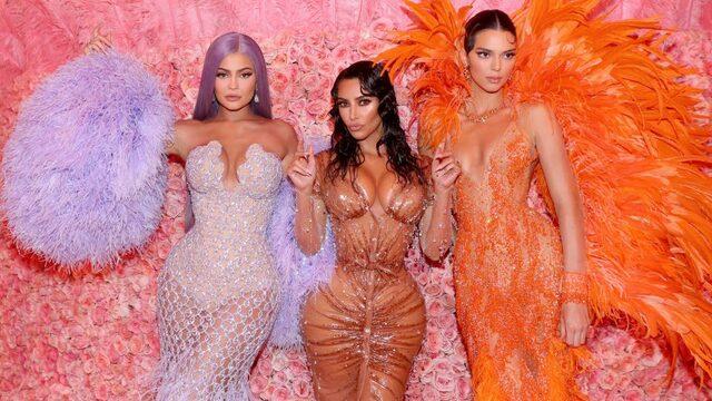 Kim Kardashian'ın ünlü 'ıslak elbisesi'ni Mugler tasarlamıştı.