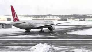 SON DAKİKA | İstanbul Havalimanı'nda tüm uçuşlar durduruldu! THY saat verdi: Yarın...