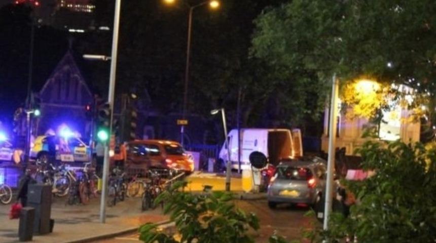 İngiliz basınında Londra saldırısı: 'Kentin iki yakasında kıyım'