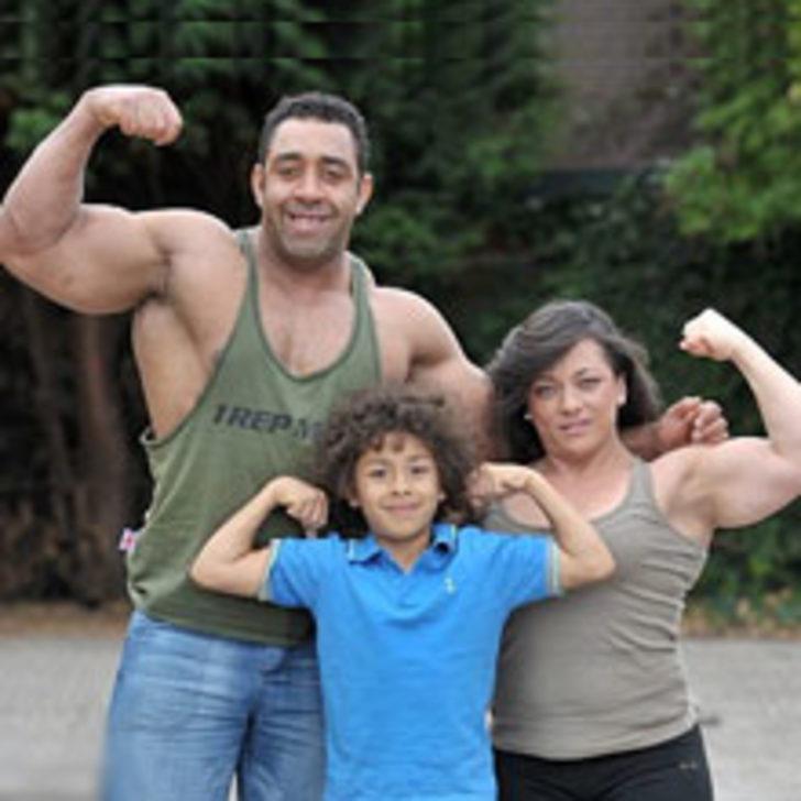 Haftada 100 Yumurta Yiyorlar