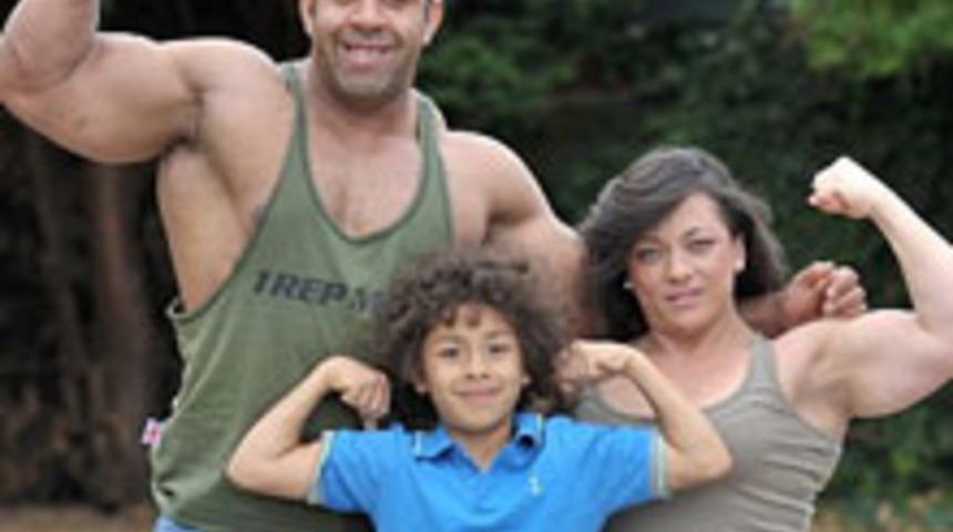 Haftada 100 Yumurta Yiyorlar