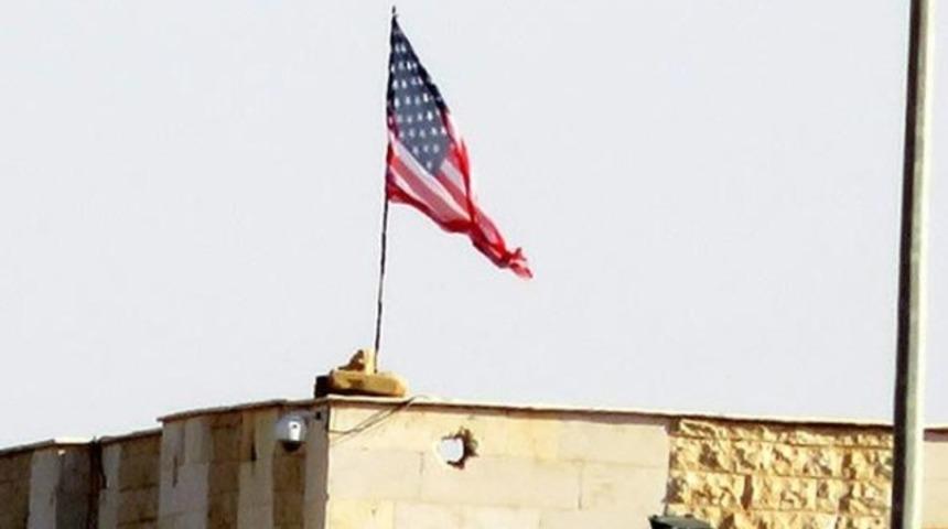 PYD "karargahı"na ikinci ABD bayrağı asıldı