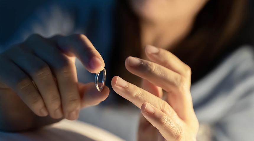 Kocasının ayak parmağı ile dalga geçen kadın hakkında Yargıtay'dan emsal karar!