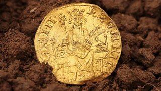 Türünün 260 yıl sonra ilk örneği! Tarlasında bulduğu bozuk paranın değeri dudak uçuklattı