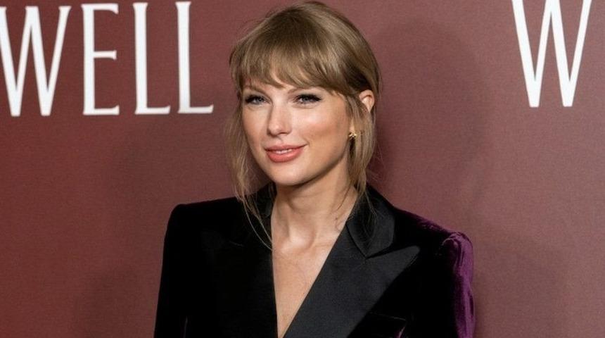 Taylor Swift i&ccedil;in 'Şarkılarını kendisi yazmıyor' diyen Damon Albarn tepki sonrası &ouml;z&uuml;r diledi