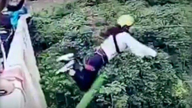 Bungee jumping kötü bitti