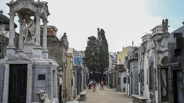 Buenos Aires'in ilk halk mezarlığı! Arjantin'de bir turistik mezarlık: Recoleta Mezarlığı