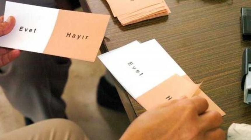 Adil Gür'ün açıkladığı anketle ilgili dikkat çeken iddia