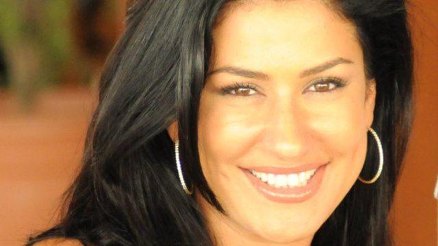 Güzel oyuncu İclal Aydın'ın kızı Zeynep Lal büyüdü! Güzelliği annesinden