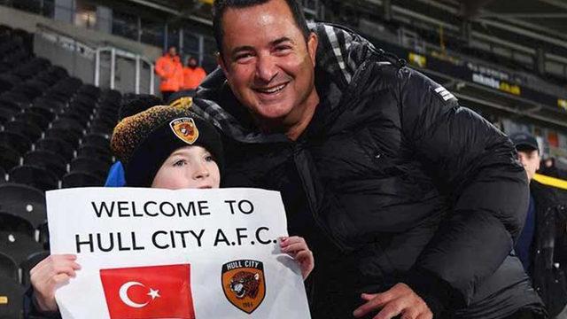 Son dakika Galatasaray haberleri: Acun Ilıcalı Türkiye'ye kamp kurdu! Galatasaray ve Fenerbahçe'den transferler geliyor