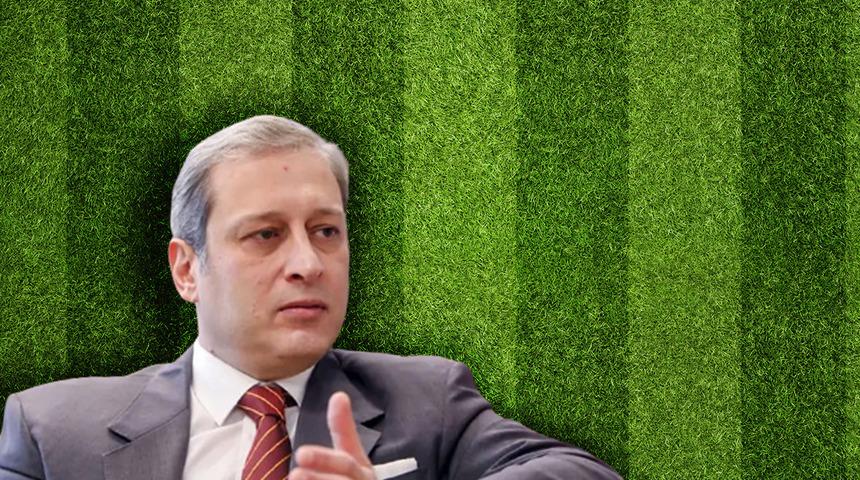 Son dakika Galatasaray haberleri: Kariyeri başlamadan bitti! Burak Elmas'ın getirdiği isim İstanbul'dan ayrıldı