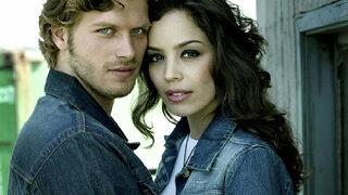 Bu gece kiminle yattın? iddiası sonrası Azra Akın cephesinden flaş açıklama