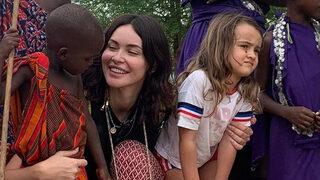 Zeynep Sever Demirel'in kızlarıyla Afrika tatili!