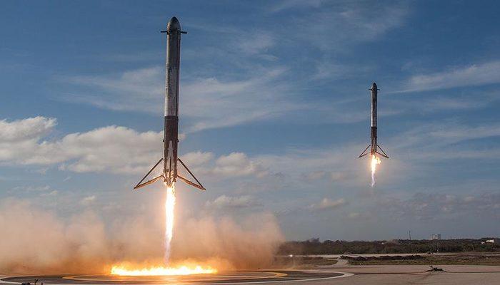 Şaka gibi ama gerçek! SpaceX'in roketi Ay'a çarpacak