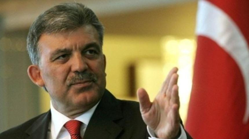 Abdullah Gül siyasete mi dönüyor?
