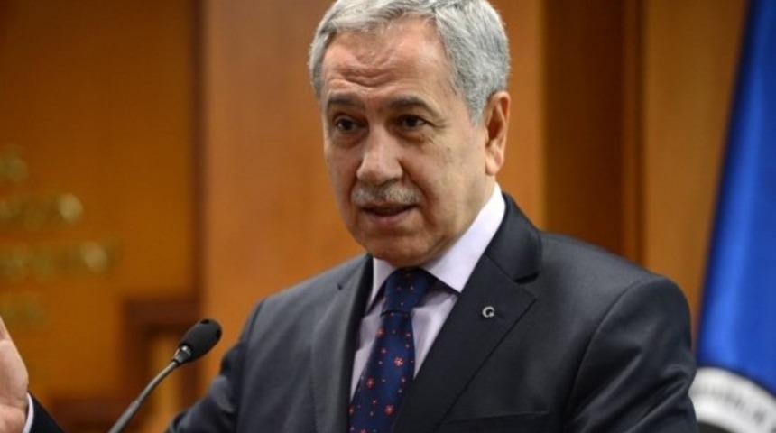 Bülent Arınç'tan dikkat çeken 'Başbakan'a yalvarıyorum' ifadesi