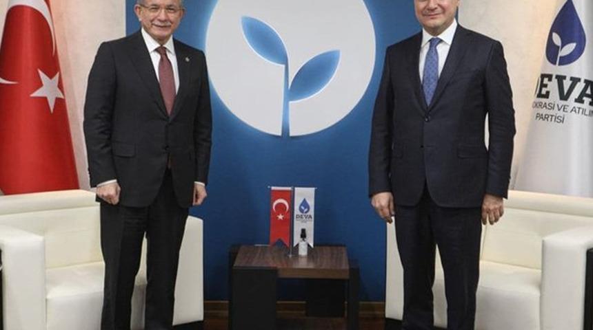 Davutoğlu ve Babacan'dan ittifak açıklaması! "Her konuya açık olmalıyız"