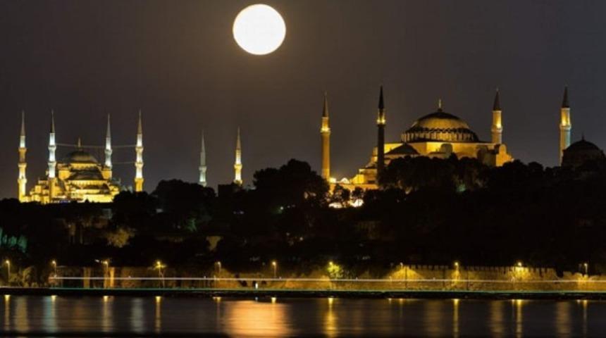 2017 Berat kandili ne zaman?  