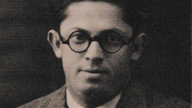Efraim Zuroff, Litvanya'da Holokost'un ilk kurbanları arasında yer alan haham büyük amcasının adını almış