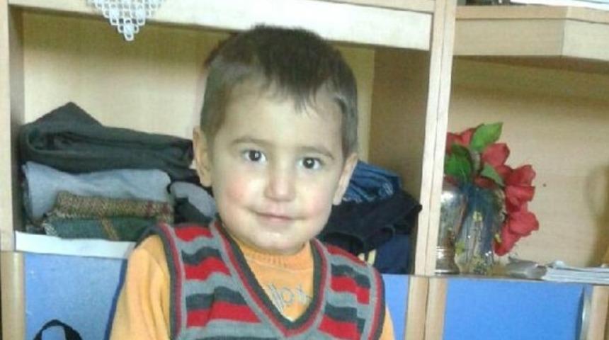 Siirt'te dereye d&uuml;şen 2 kardeş boğularak &ouml;ld&uuml;