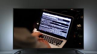 Aniden ekranda belirdiler! İran'da devlet televizyonuna siber saldırı şoku