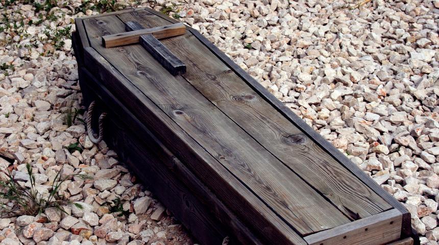 "Asker cenazesi" dedi, tabutu açtırınca gözlerine inanamadılar! Her şeyi itiraf etti