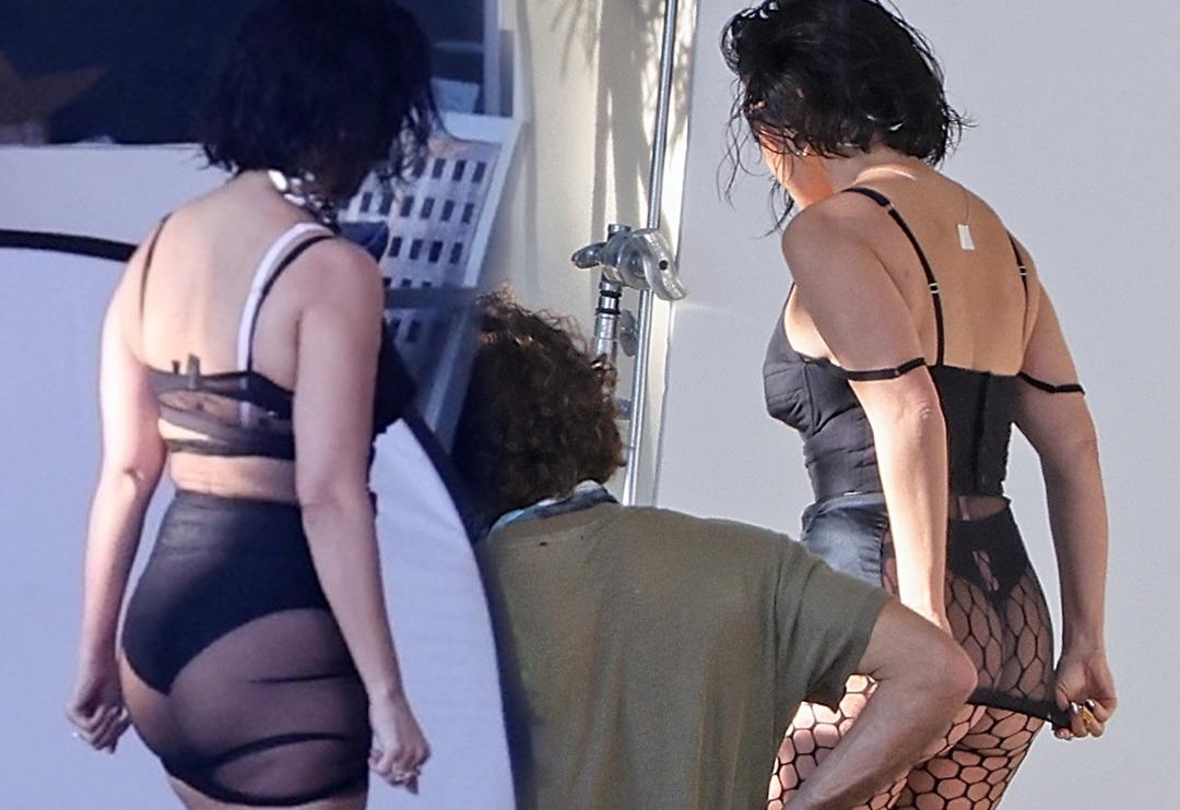 Kourtney Kardashian filtresiz yakalandı! İ&ccedil; &ccedil;amaşırı &ccedil;ekiminde