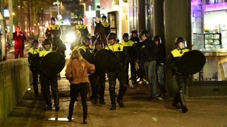 New York Times'tan Hollanda krizi yorumu: Türkiye Avrupa'da düşman buldu