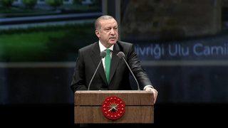 Erdoğan: Biz Hollandalıları Srebrenitsa katliamından biliriz