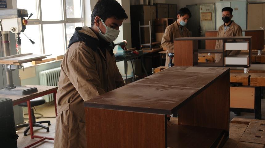 Fabrika gibi lise! Cirosu 1 milyon lirayı aştı
