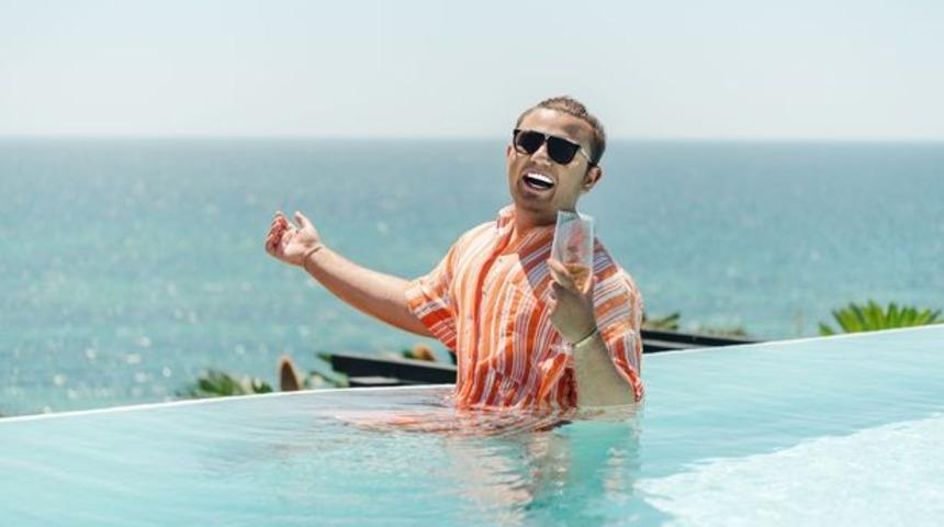 Mükemmel hatlara kavuşmak için defalarca kez ameliyat oldu! “Ölüyordum ama devam edeceğim”