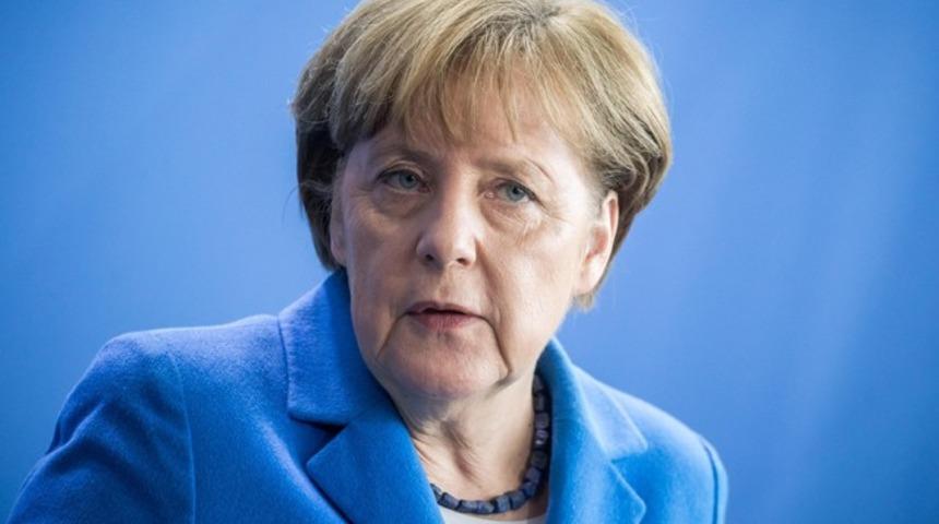 Merkel'den Erdoğan'ı kızdıracak a&ccedil;ıklama