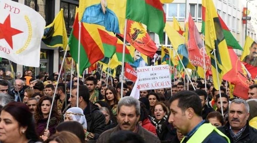 'Kürt protestosuna izin,  Berlin-Ankara bağlarını daha da gerginleştirecek'