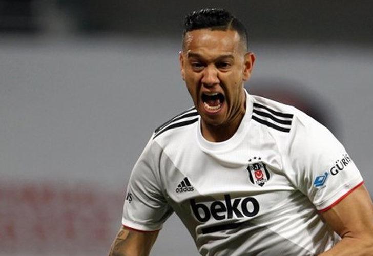 Beşiktaşlı yıldız Josef de Souza, Galatasaray 6 yiyince dalga geçti! Sosyal medya karıştı...